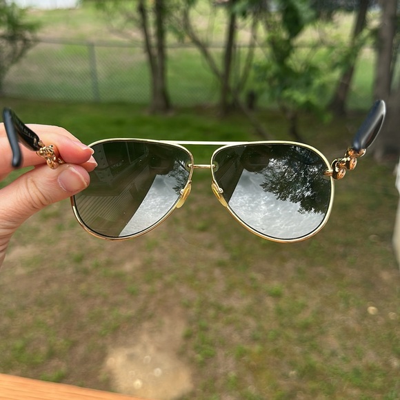 GUCCI AVIATOR MARINA CHAIN GOLD SUNGLASSES GG4225S - Picture 10 of 16